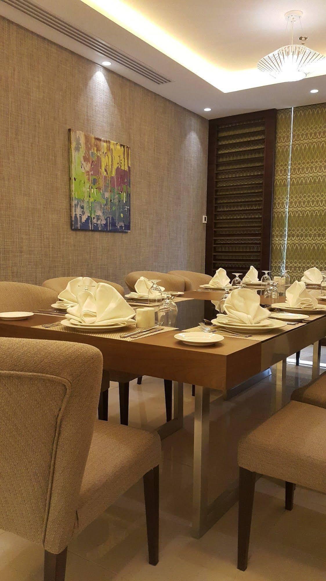 M Hotel Makkah By Millennium Mekka Exteriör bild The restaurant