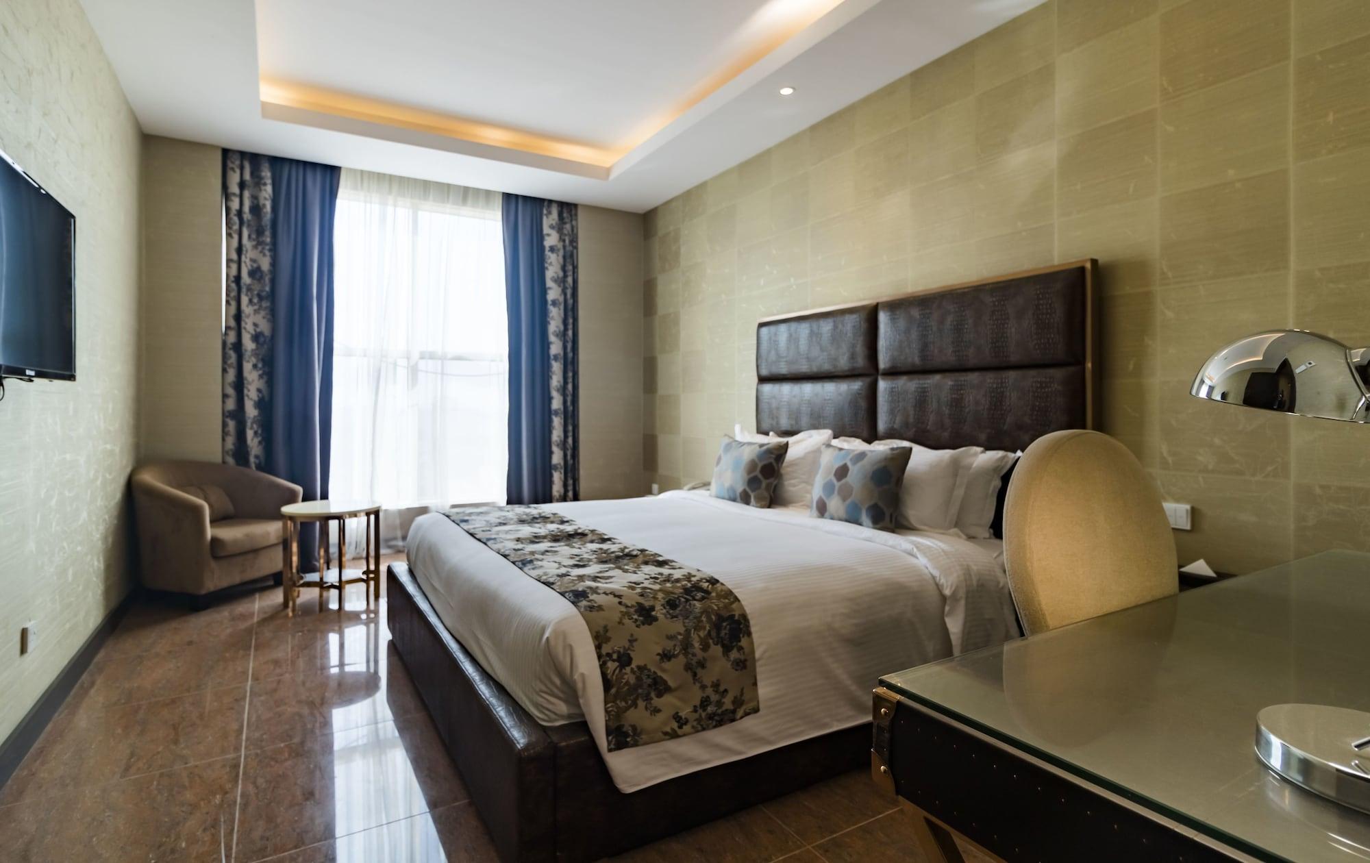 M Hotel Makkah By Millennium Mekka Exteriör bild A room at the hotel