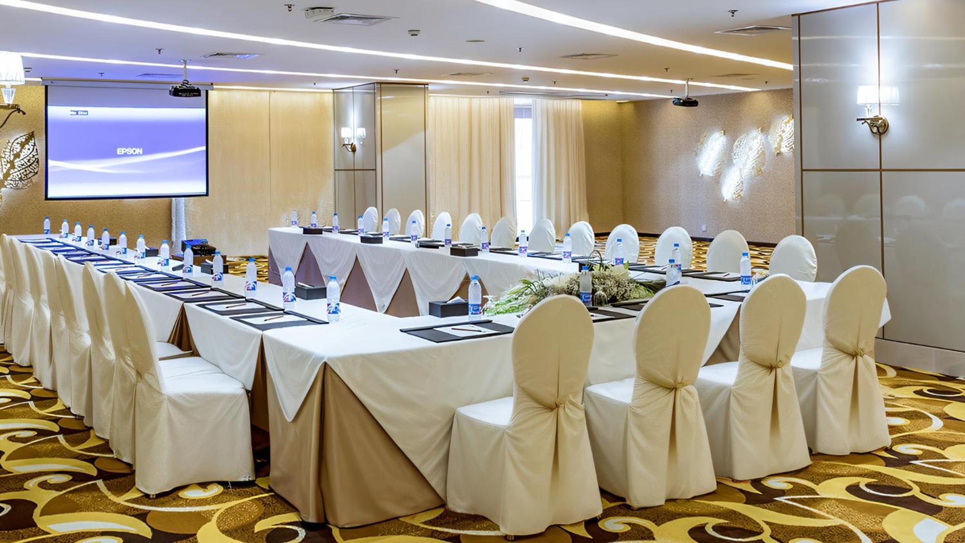 M Hotel Makkah By Millennium Mekka Exteriör bild The meeting room