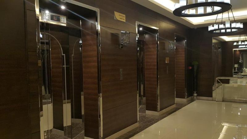 M Hotel Makkah By Millennium Mekka Exteriör bild Elevators in the hotel